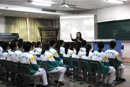 “走进名校·聚焦课堂”在天津举办，关注学生全面发展