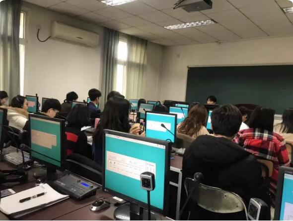 高校精英汇聚北外 品翻译教学饕餮盛宴