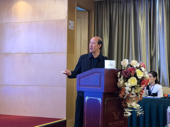 爱云校协办湖北省高中研讨会 千余位教育管理者与骨干教师参加