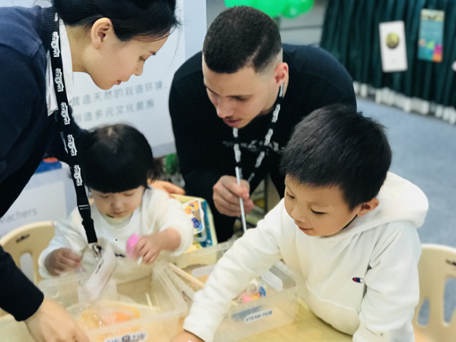 凯斯幼儿园上海奕琪园亮相第八届上海国际教育展