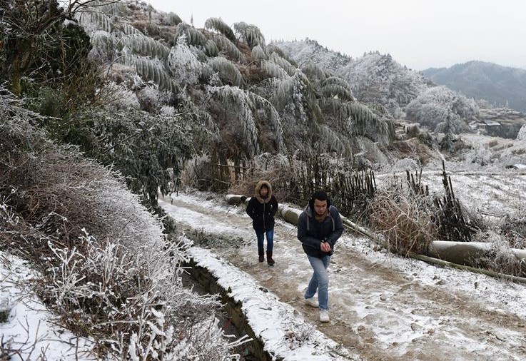 你的大雪纷飞与我的四季如春