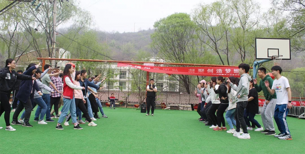 明德立人教育荣获——“2019中国年度最佳雇主”