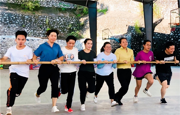 广西忻城县2020年新聘教师岗前培训圆满结束