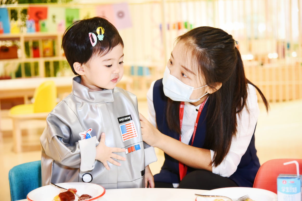 《这处建在北京四合院上的幼儿园，被孩子们称之为家》