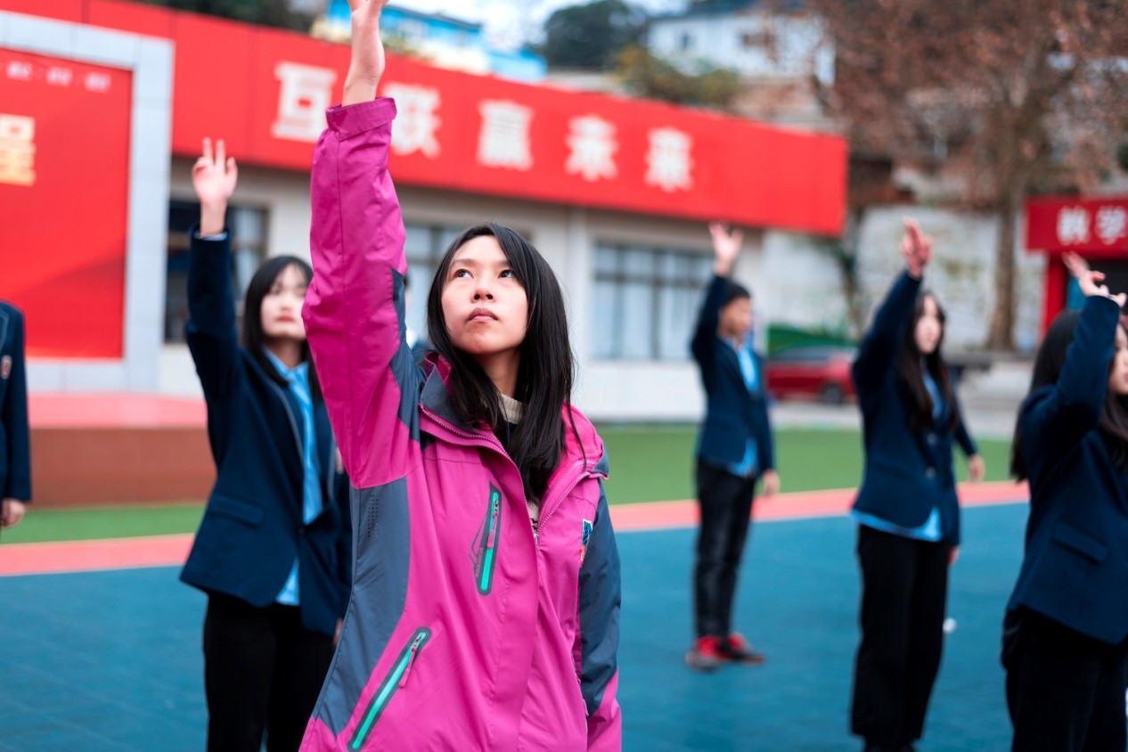 肩负职教强国重任，新华电脑学校升级“五项能力”培养互联网高技能人才