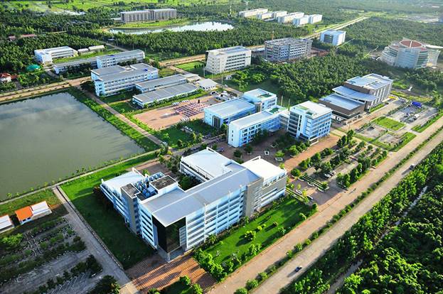 泰国乌隆他尼皇家大学