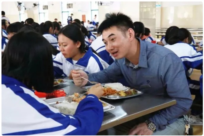 如何让孩子爱上学习，西山学校这样做