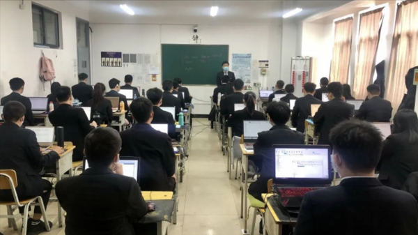 北京八维教育打破舒适圈 为学子建立成长圈、学习圈