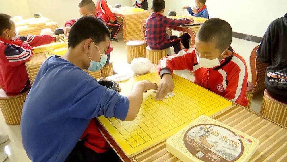 金塔县：多彩“课后服务”助力学生快乐成长