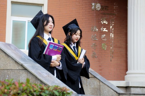 重庆唯一，西南前三  重庆枫叶国际学校再入福布斯百强榜