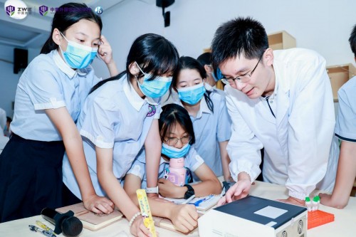 喜迎二十大！科普进校园，科学家带领中小学生探究核酸检测的奥秘