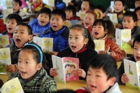 武汉公示春季学校收费项目标准 对教育违规收费零容忍