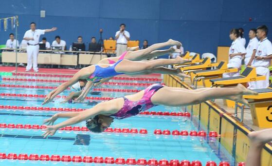 2018全国体校U系列游泳锦标赛在成都开赛