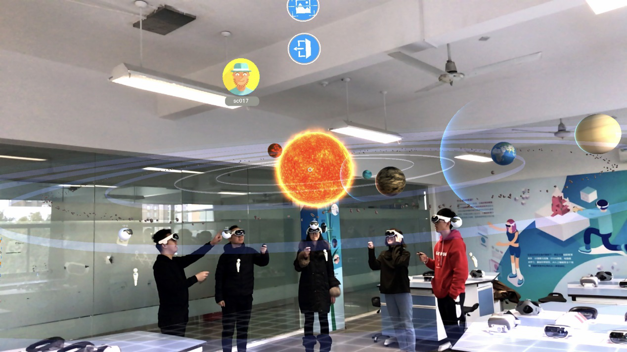 国内首创！影创科技携手建平中学打造K12混合现实全息教室