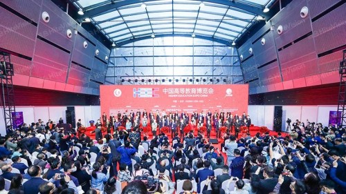 “湘”聚第55届高博会，鸿合魅力亮相为高等教育发展助力！
