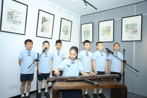 致敬古老而常新的抒情传统，致敬世代承续的诗教