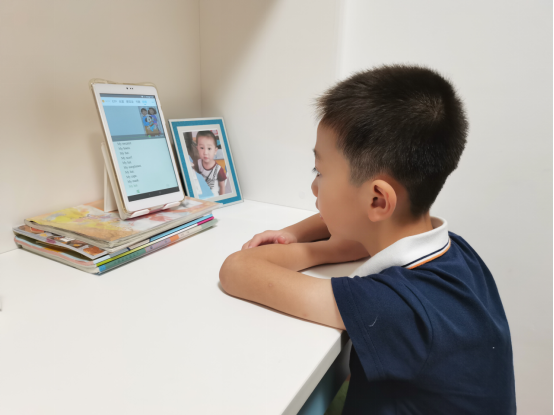 托普朗宁推iEnglish全国ETP大赛 亲子阅读助英语习得