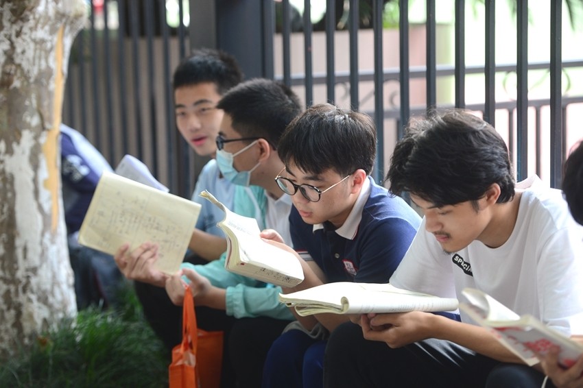 愿你旗开得胜！18.4万名考生奔赴高考考场