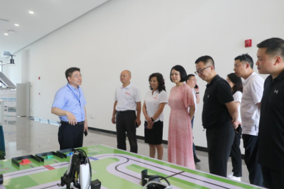 四川音乐学院党委书记文云英一行调研宜宾学院