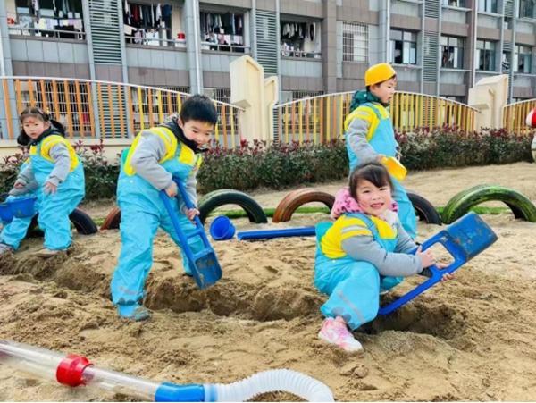 安徽省庐江县：优质园辐射引领 实现幼有优育