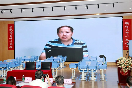 一支笔撬动教育革命：黄埔区发布基于智慧纸笔与人工智能AI大模型