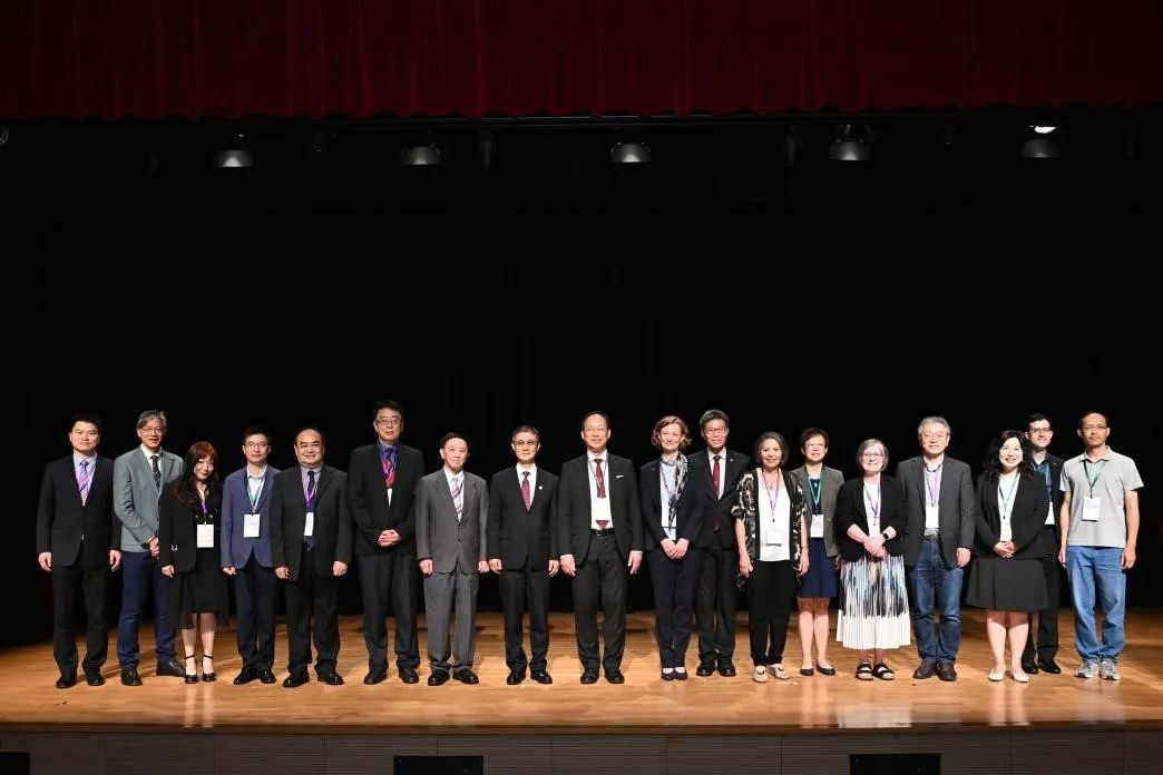 东方正龙探索技术赋能路径，共赴香港第十一届亚太翻译论坛