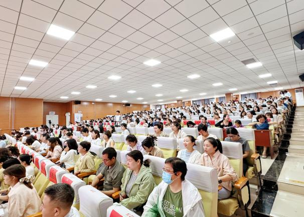 携手宁夏银川市，希沃助力小学数学AI赋能课堂与循证教研展示活动成果显著