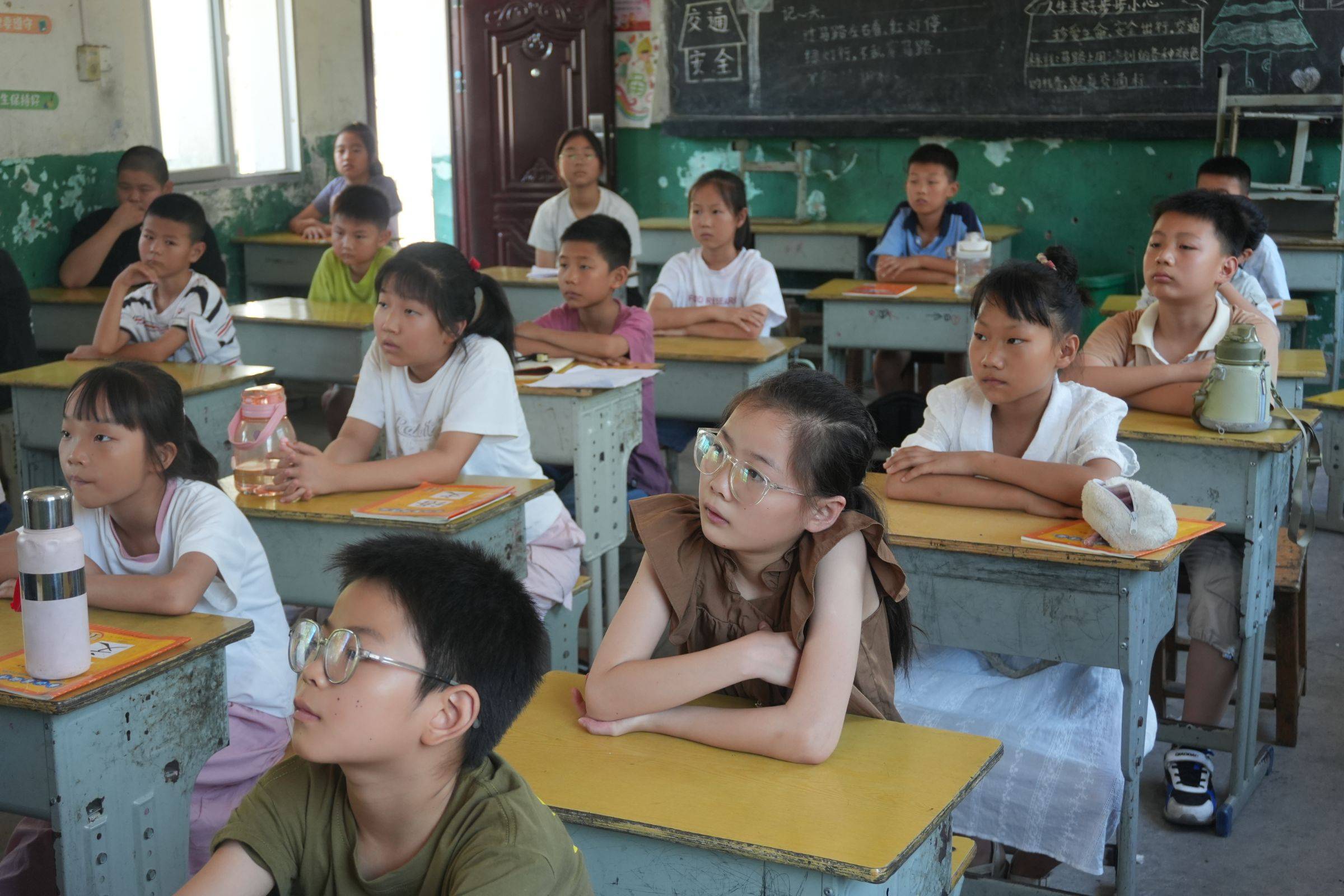 “紫薇花·微光”大学生志愿服务队 品三国英雄，悟千古丹心