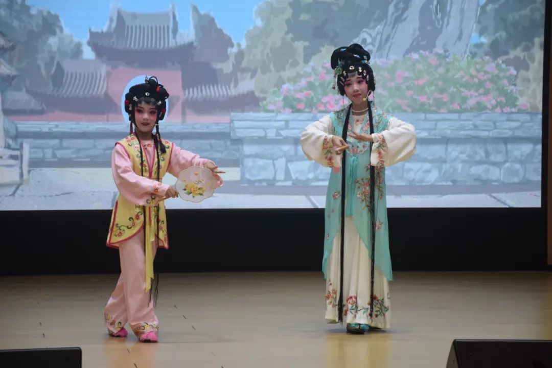 “AI赋能，智启美育”金三惠助力泉州音乐教师数字素养再提升