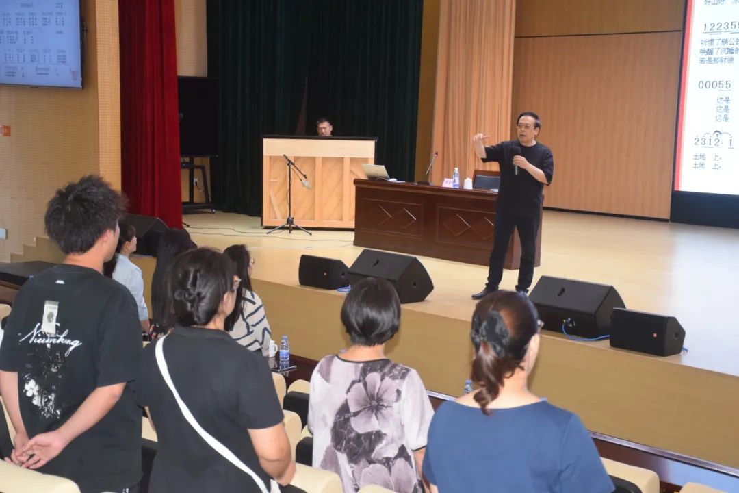 “AI赋能，智启美育”金三惠助力泉州音乐教师数字素养再提升