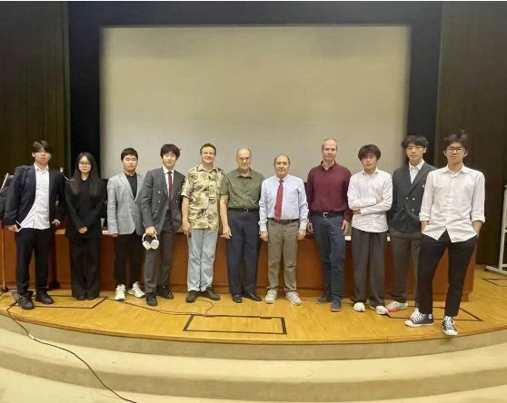 还在看补习班？朝阳凯文科创班的孩子已赴俄罗斯，与顶尖科研机构同频共振！