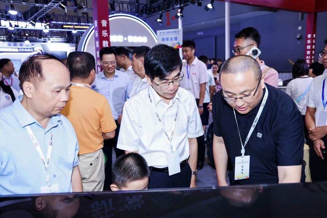 【聚焦展会】金三惠智启乐章，声动第十四届广西教育装备展示会！