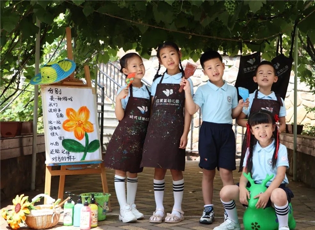 红黄蓝幼儿园毕业季：以爱为名，礼赞成长
