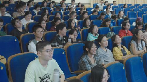 快手种太阳计划走进中国科学院大学 拆解新生常见心理困惑
