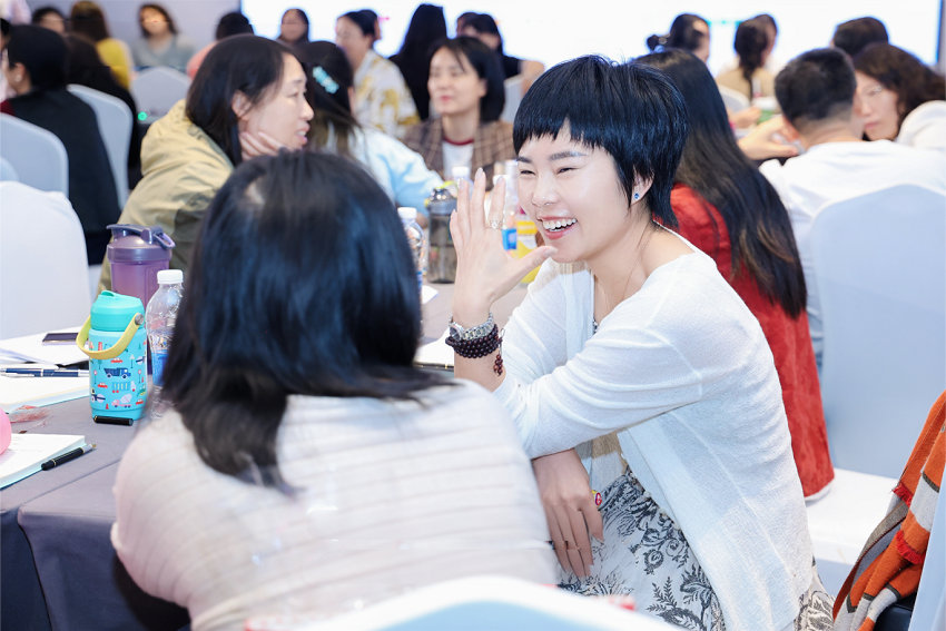 实战领航 共启新程 | 灵动生活集团幸福心理商学苑成都站圆满收官，以实战化教学赋能心理行业破局升级