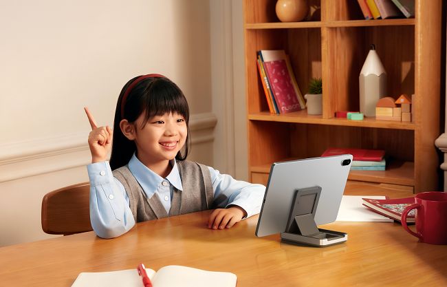 专业教育内容融合可靠硬件 华为擎云联合学而思打造双模式学习机开售