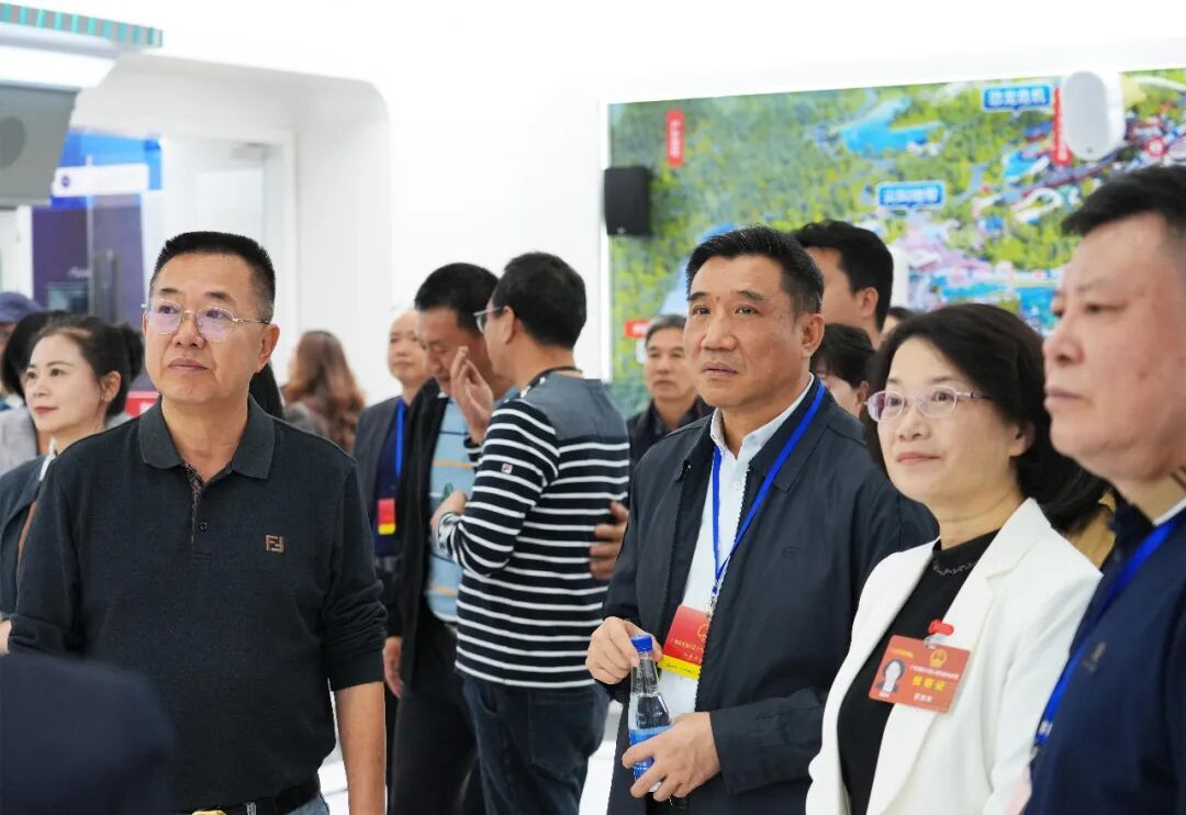 广州市人大代表番禺联组一行莅临itc保伦股份考察调研