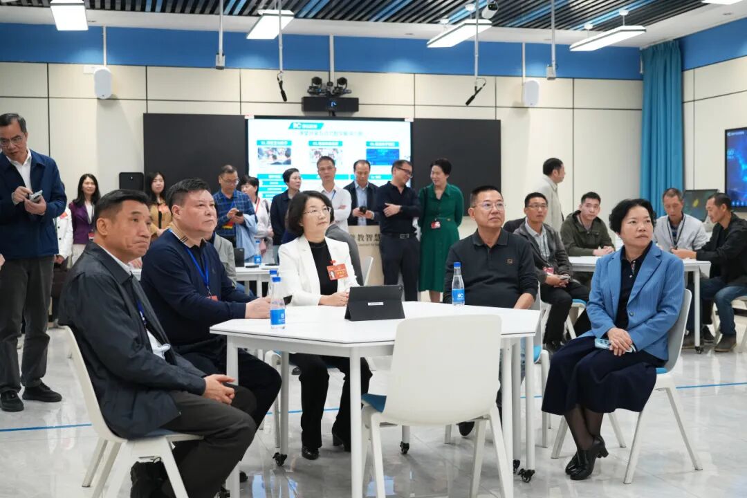 广州市人大代表番禺联组一行莅临itc保伦股份考察调研
